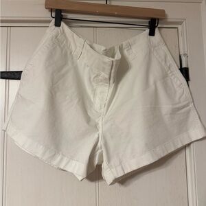 Vineyard Vines Cream High Waist Shorts